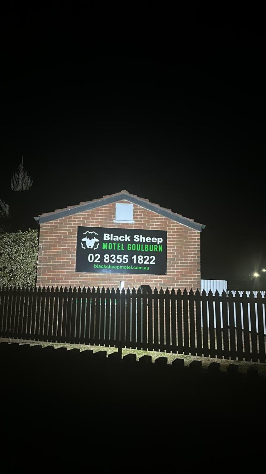 Black Sheep Motel โกลเบิร์น ภายนอก รูปภาพ